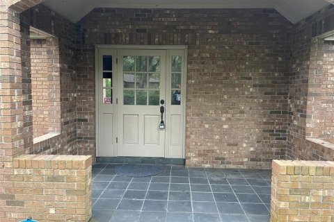 House in Gainesville, Florida 3 bedrooms, 199.65 sq.m. № 2334312 - photo 7