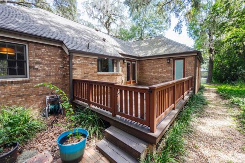 House in Gainesville, Florida 3 bedrooms, 199.65 sq.m. № 2334312 - photo 21