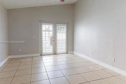 Снять в аренду виллу или дом в Дейви, Флорида 3 спальни, 136.38м2, № 2005536 - фото 7