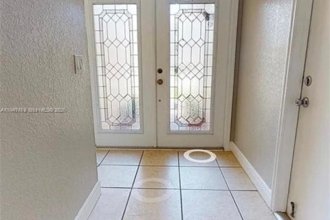 Снять в аренду виллу или дом в Дейви, Флорида 3 спальни, 136.38м2, № 2005536 - фото 10