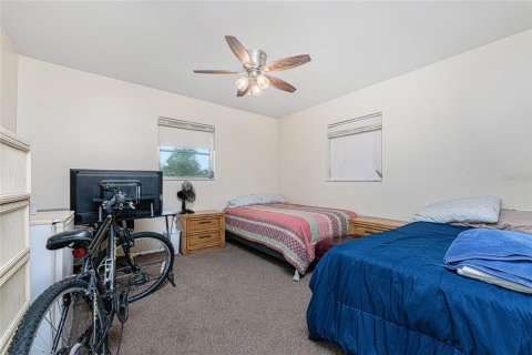 Commercial property in Rotonda, Florida 4 bedrooms, 219.99 sq.m. № 2228384 - photo 17