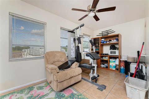 Commercial property in Rotonda, Florida 4 bedrooms, 219.99 sq.m. № 2228384 - photo 7