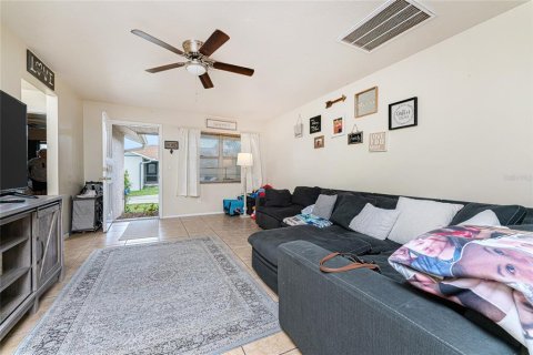 Commercial property in Rotonda, Florida 4 bedrooms, 219.99 sq.m. № 2228384 - photo 28