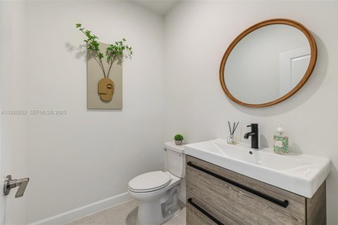 Casa en venta en Homestead, Florida, 3 dormitorios, 198.53 m2 № 1984573 - foto 17