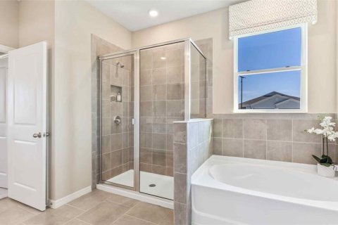 House in Land O' Lakes, Florida 4 bedrooms, 189.99 sq.m. № 1881034 - photo 7