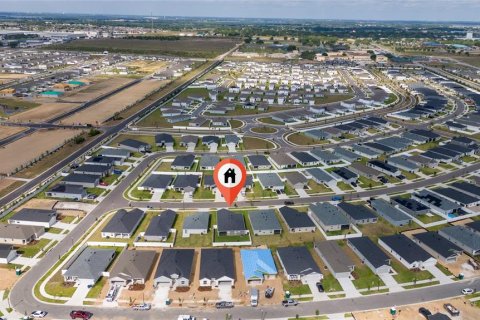 Casa en venta en Haines City, Florida, 3 dormitorios, 141.49 m2 № 1652502 - foto 8