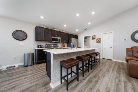 Casa en venta en Haines City, Florida, 3 dormitorios, 141.49 m2 № 1652502 - foto 16