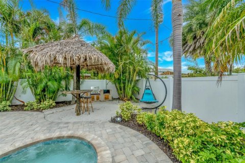 Casa en venta en Anna Maria, Florida, 2 dormitorios, 93.65 m2 № 1685465 - foto 7