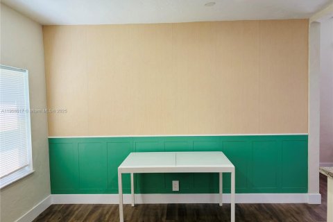 Casa en alquiler en Hollywood, Florida, 2 dormitorios, 88.26 m2 № 1964941 - foto 10