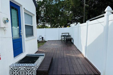 Casa en alquiler en Hollywood, Florida, 2 dormitorios, 88.26 m2 № 1964941 - foto 15