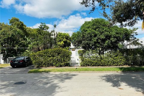 Casa en alquiler en Hollywood, Florida, 2 dormitorios, 88.26 m2 № 1964941 - foto 18