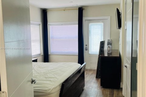 Casa en alquiler en Hollywood, Florida, 2 dormitorios, 88.26 m2 № 1964941 - foto 6