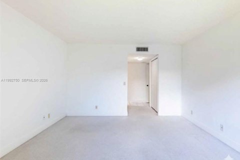 Copropriété à louer à Weston, Floride: 2 chambres, 114.36 m2 № 2056791 - photo 13