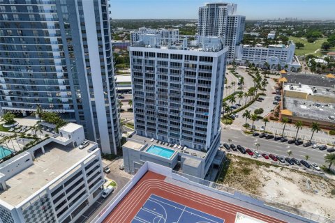 Studio in the Condo in Hollywood, Florida  № 2086585 - photo 22