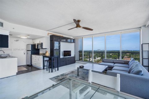 Studio in the Condo in Hollywood, Florida  № 2086585 - photo 6