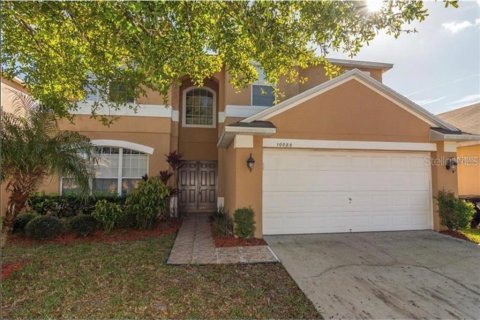 Villa ou maison à louer à Orlando, Floride: 5 chambres, 341.6 m2 № 2416510 - photo 24