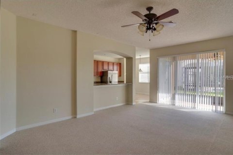 Villa ou maison à louer à Orlando, Floride: 5 chambres, 341.6 m2 № 2416510 - photo 6