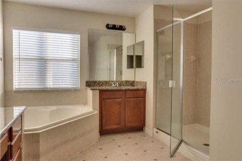 Villa ou maison à louer à Orlando, Floride: 5 chambres, 341.6 m2 № 2416510 - photo 13