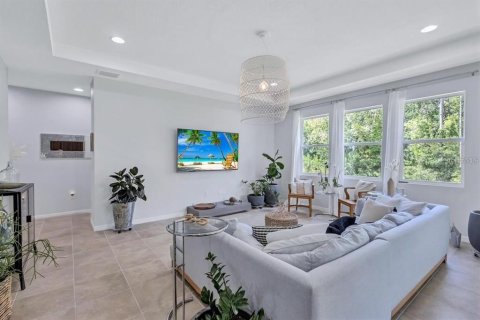 Casa en alquiler en Odessa, Florida, 4 dormitorios, 307.79 m2 № 1769167 - foto 12