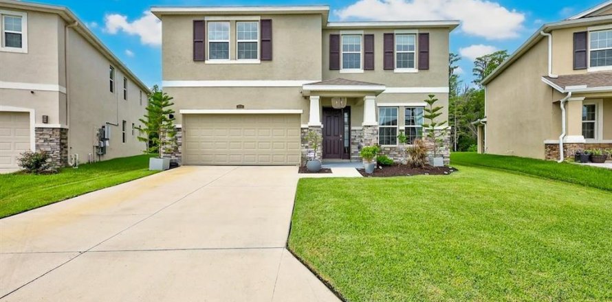 Casa en Odessa, Florida 4 dormitorios, 307.79 m2 № 1769167