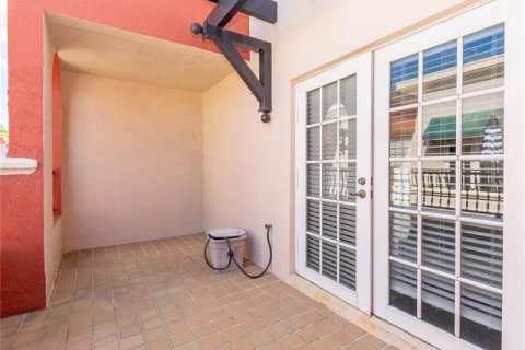 Touwnhouse à vendre à Fort Lauderdale, Floride: 4 chambres, 195.09 m2 № 1160818 - photo 1