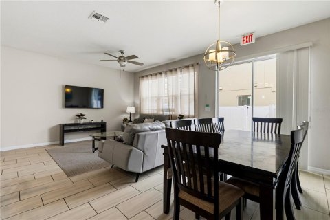 Townhouse in Kissimmee, Florida 4 bedrooms, 153.2 sq.m. № 2236569 - photo 7