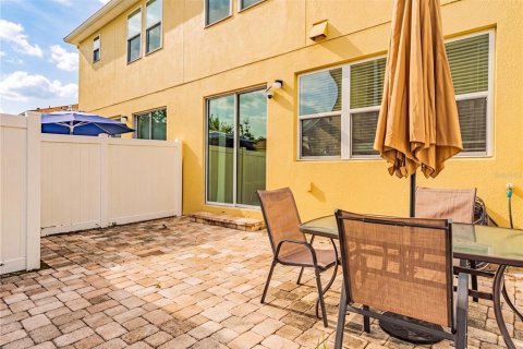 Townhouse in Kissimmee, Florida 4 bedrooms, 153.2 sq.m. № 2236569 - photo 9