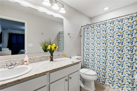Townhouse in Kissimmee, Florida 4 bedrooms, 153.2 sq.m. № 2236569 - photo 13