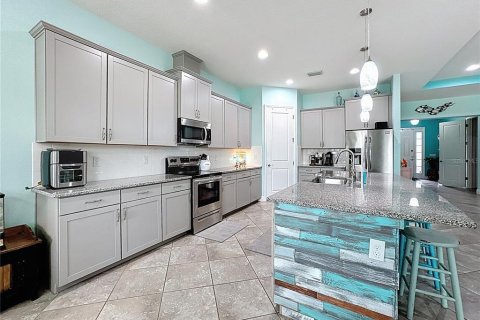 Villa ou maison à vendre à Bradenton, Floride: 3 chambres, 234.86 m2 № 1919711 - photo 7