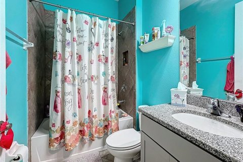 Villa ou maison à vendre à Bradenton, Floride: 3 chambres, 234.86 m2 № 1919711 - photo 27