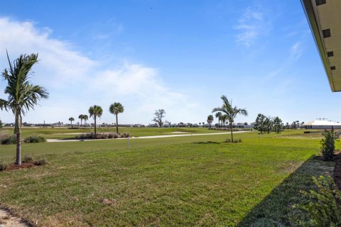 House in Port St. Lucie, Florida 3 bedrooms, 204.01 sq.m. № 2188850 - photo 30