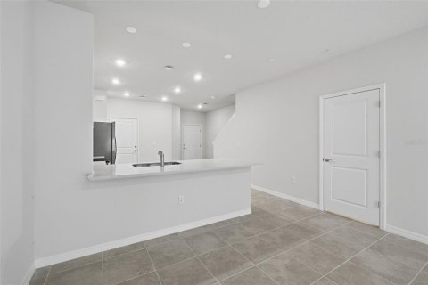 Touwnhouse à louer à Sanford, Floride: 3 chambres, 162.58 m2 № 2385955 - photo 6