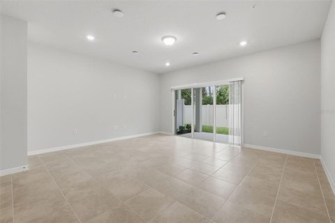 Touwnhouse à louer à Sanford, Floride: 3 chambres, 162.58 m2 № 2385955 - photo 10