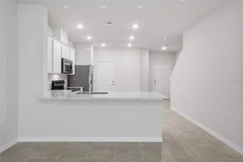 Touwnhouse à louer à Sanford, Floride: 3 chambres, 162.58 m2 № 2385955 - photo 9
