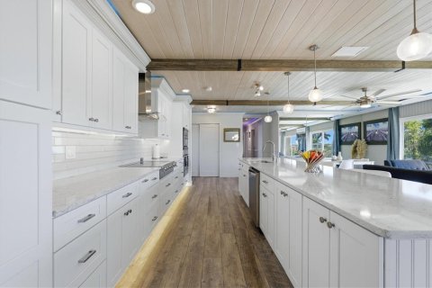 Купить виллу или дом в Порт-Шарлотт, Флорида 12 комнат, 148.64м2, № 2091784 - фото 12