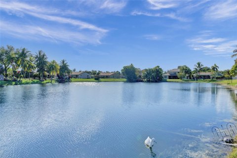 Villa ou maison à vendre à Davie, Floride: 4 chambres, 222.97 m2 № 1931782 - photo 25