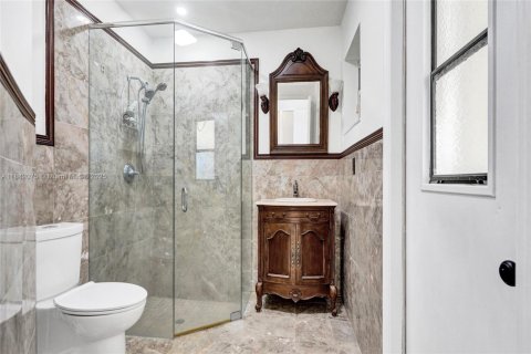Villa ou maison à vendre à Davie, Floride: 4 chambres, 222.97 m2 № 1931782 - photo 20