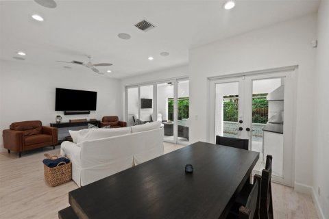 Villa ou maison à vendre à Jupiter, Floride: 3 chambres, 173.91 m2 № 2366163 - photo 12