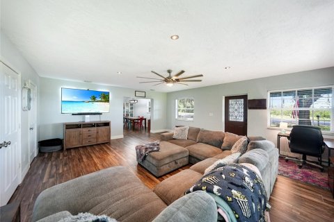 Villa ou maison à vendre à Arcadia, Floride: 3 chambres, 182.65 m2 № 1876121 - photo 4