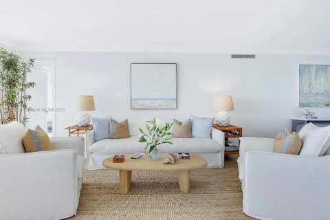 Condo in Tequesta, Florida, 3 bedrooms № 2241502 - photo 17