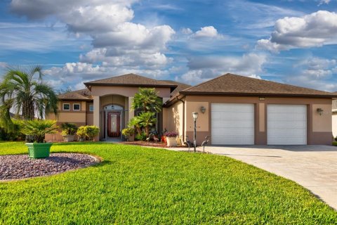 Villa ou maison à Leesburg, Floride 3 chambres, 240.9 m2 № 2196272