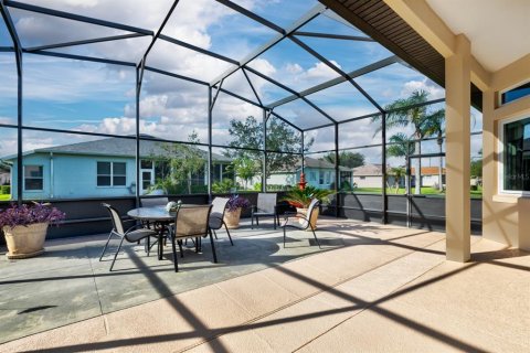 House in Leesburg, Florida 3 bedrooms, 240.9 sq.m. № 2196272 - photo 23