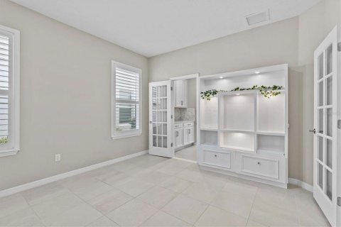 House in Riverview, Florida 4 bedrooms, 223.06 sq.m. № 1769081 - photo 16