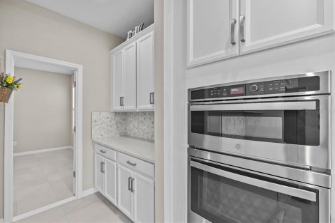House in Riverview, Florida 4 bedrooms, 223.06 sq.m. № 1769081 - photo 26