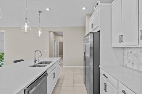 House in Riverview, Florida 4 bedrooms, 223.06 sq.m. № 1769081 - photo 22