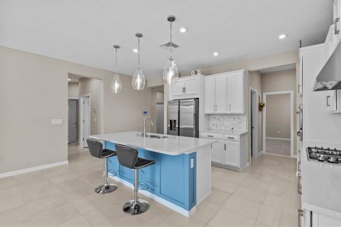 House in Riverview, Florida 4 bedrooms, 223.06 sq.m. № 1769081 - photo 21