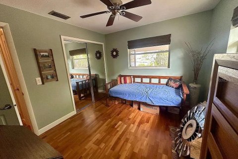 House in Largo, Florida 2 bedrooms, 189.15 sq.m. № 1853533 - photo 26