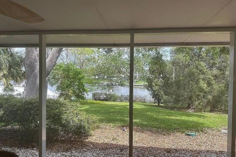 House in Largo, Florida 2 bedrooms, 189.15 sq.m. № 1853533 - photo 15