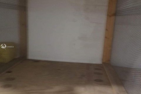 Commercial property in Miami Beach, Florida 27.68 sq.m. № 1985194 - photo 10