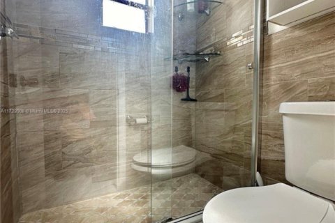 Condominio en venta en Plantation, Florida, 2 dormitorios, 104.05 m2 № 1895682 - foto 30